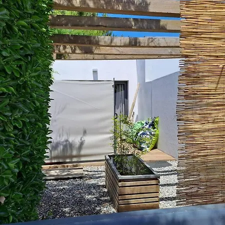 Apartmán Le Cocon De La Du Santocha